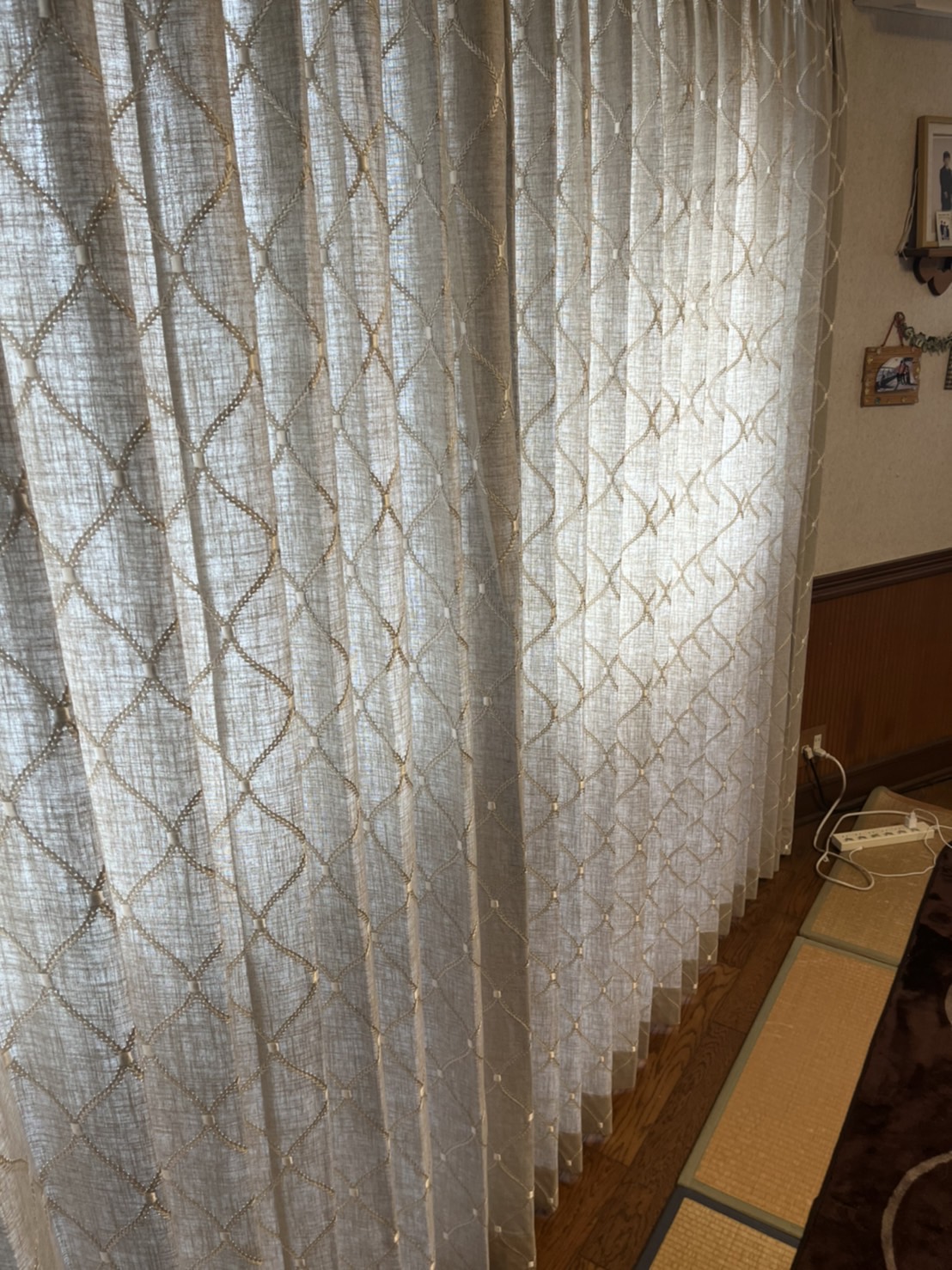 姫路市|天然繊維の風合いを窓辺に|M様邸